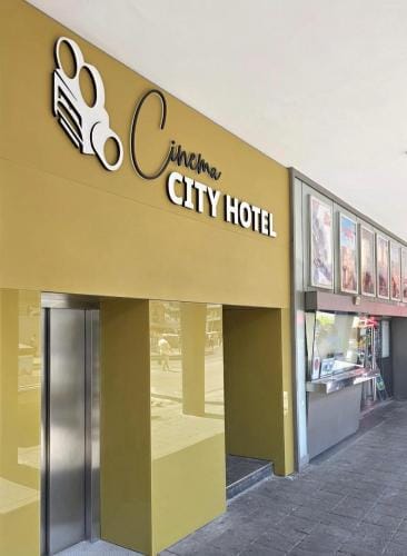Cinema City Hotel Europaplatz Karlsruhe - Brand New Boutique Hotel 2025 - Hotel in Karlsruhe