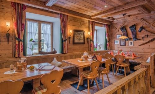 Hotel Altwirt Hotel in Tyrol