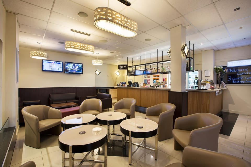 Nightelier Devonport Gateway Hotel Hotel in Devonport