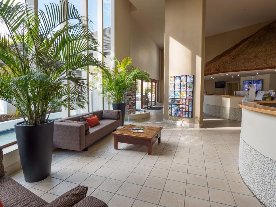Broadbeach Savannah Resort Apartment hotel in Gold Coast