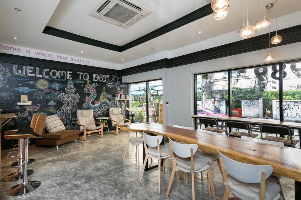 Coffee shop