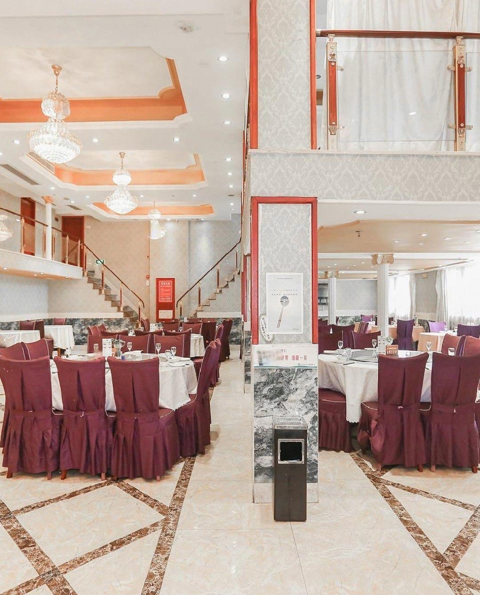 Vienna Hotel Ningbo Jiangbei Avenue Wanda Branch Hotel in Zhejiang