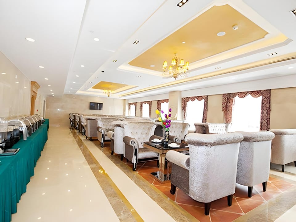 Vienna International Hotel Nanjing Nanzhan Dongqilin Road Branch Hotel in Nanjing