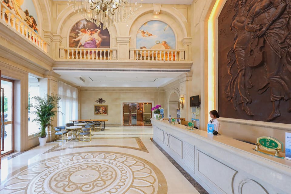 Vienna International Hotel Nanjing Nanzhan Dongqilin Road Branch Hotel in Nanjing