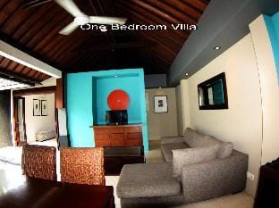 Villa Dsuite Hotel in Kuta