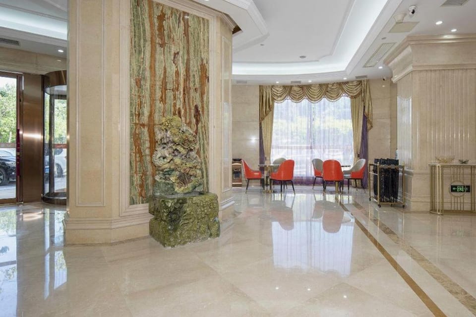 Vienna Hotel Tianjin Huaming Hotel in Tianjin