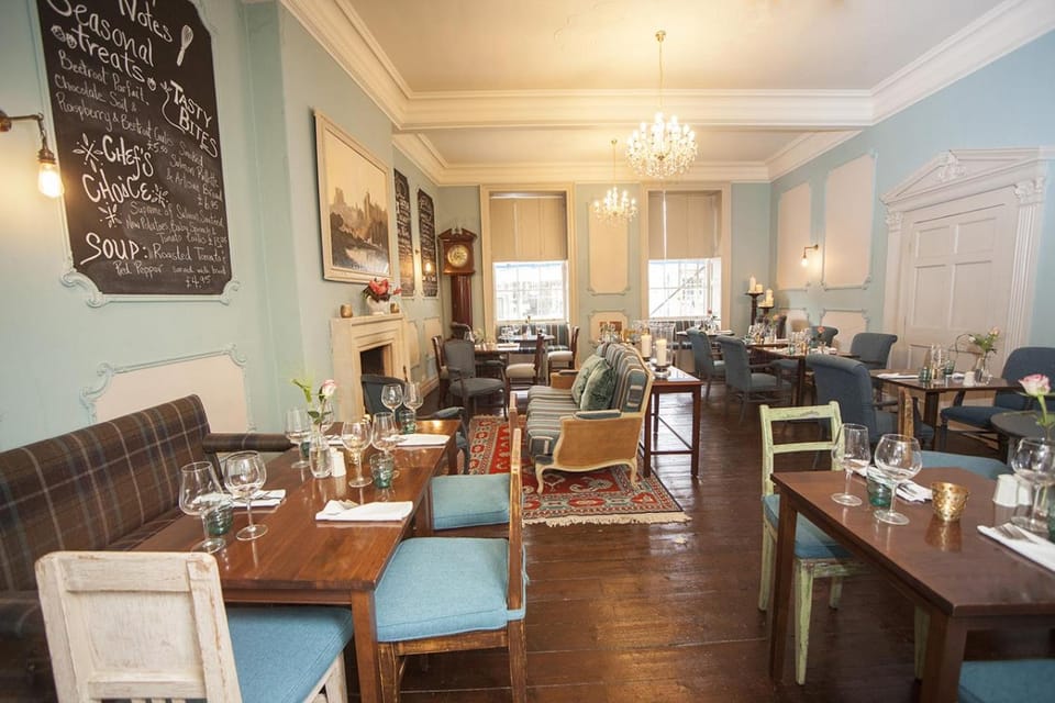 Norfolk Arms Hotel Hotel in Arundel