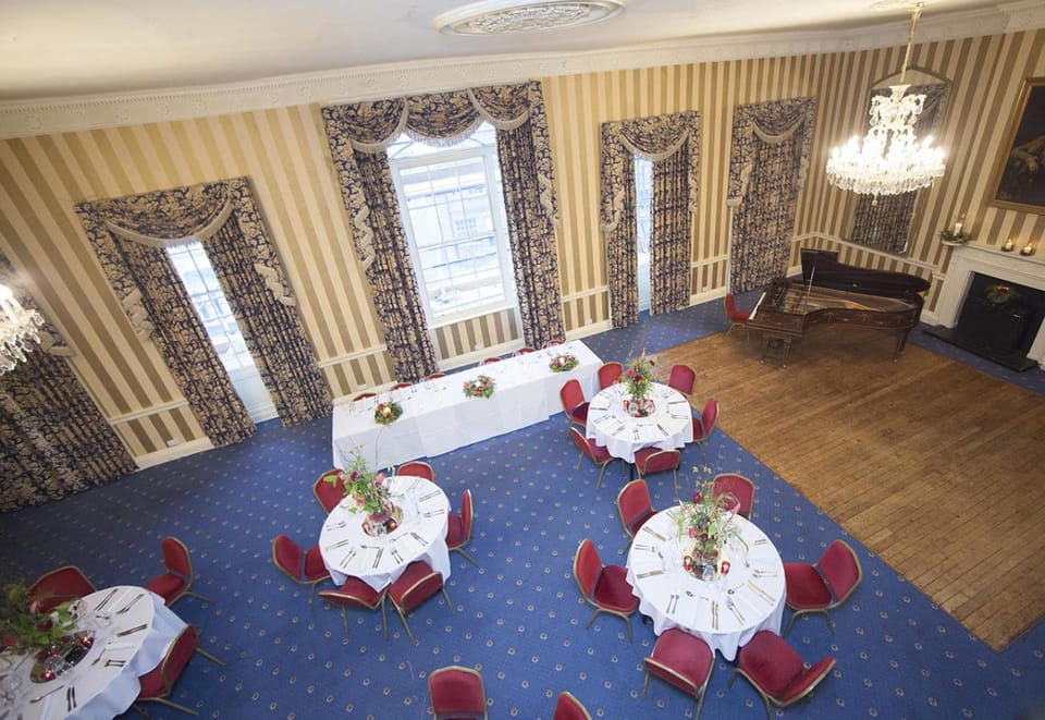 Norfolk Arms Hotel Hotel in Arundel