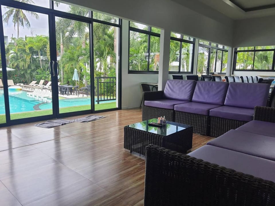The Serenity Resort Pattaya, Private Villas Resort in Pattaya City