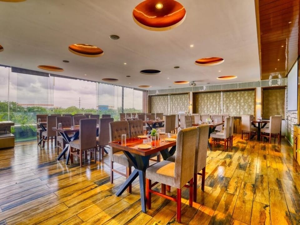 The Ashoka Hotel, Vijay Nagar Hotel in India