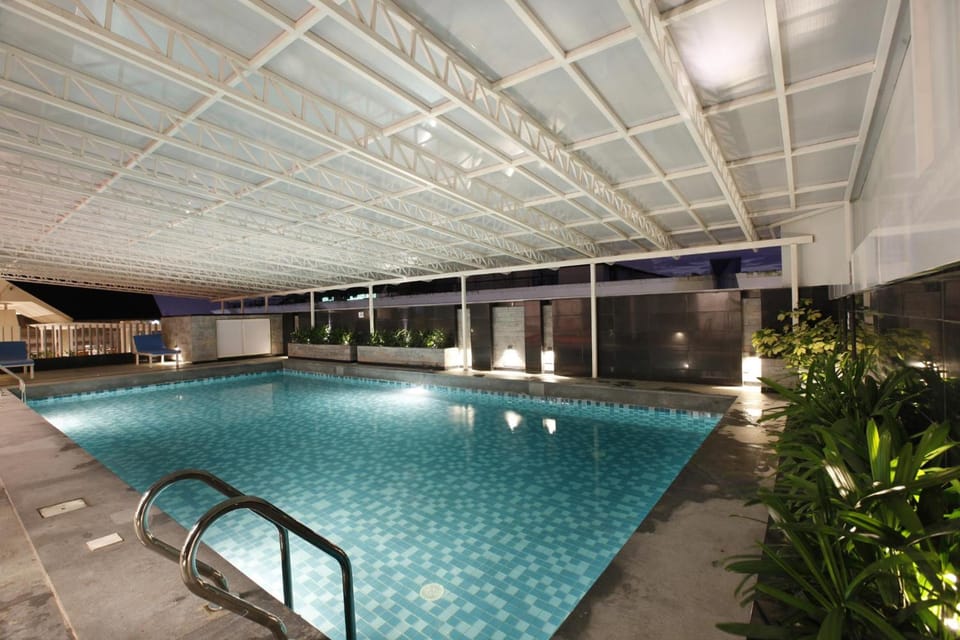 Ginger Kochi, MG Road Hotel in Kochi