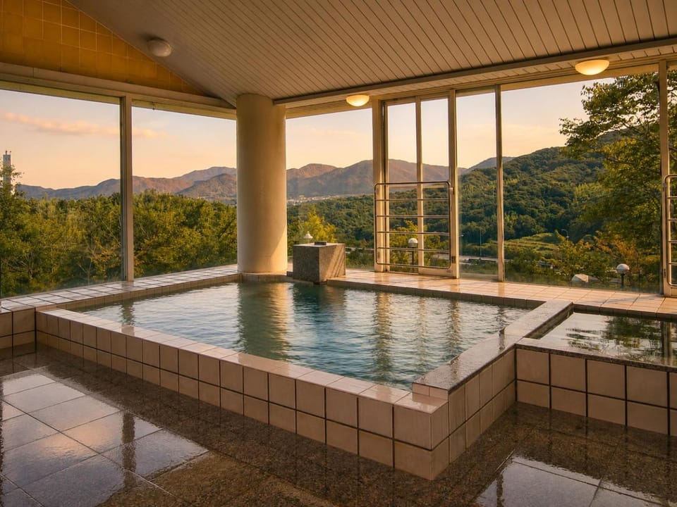 Hot spring bath