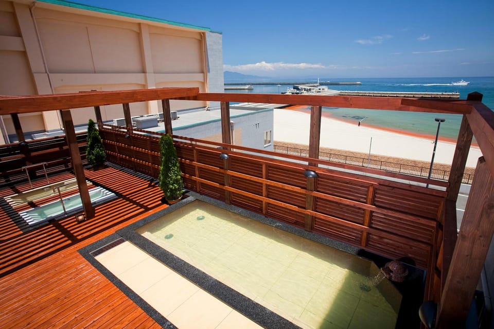 Harbor Hotel Kaigetsu Hotel in Hyogo Prefecture
