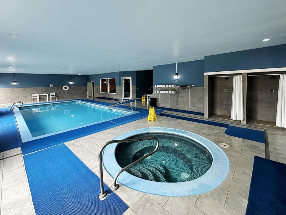 Morning Glory Resort & Suite Hotel in Ocean Shores