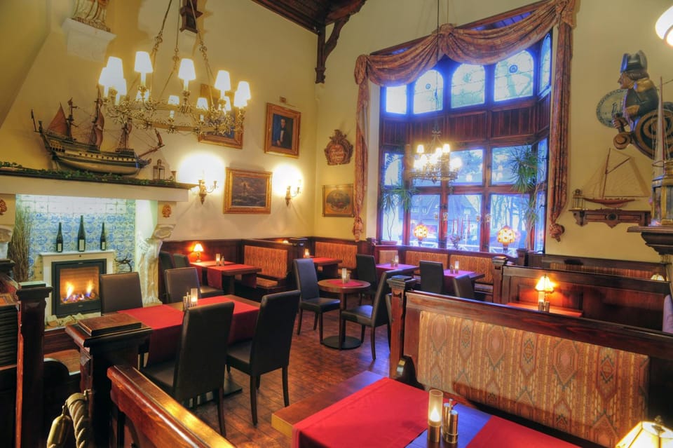 Bar/lounge