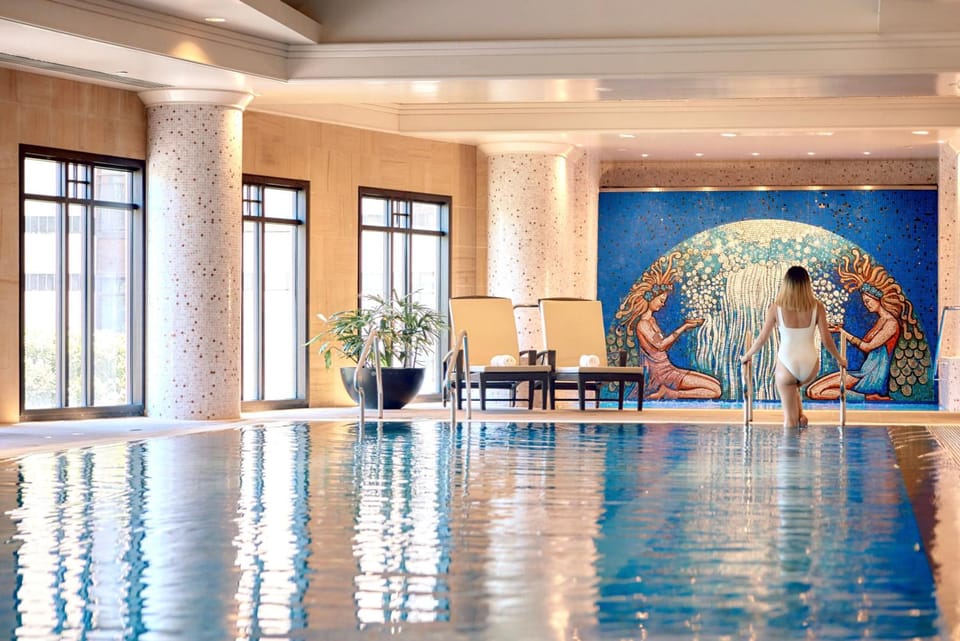 Swimming pool