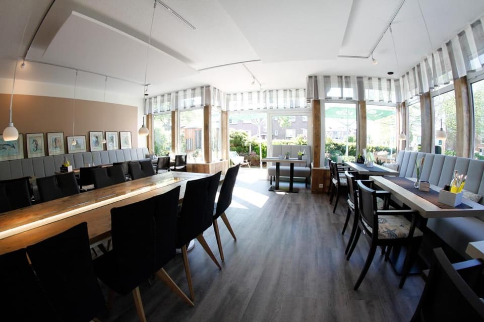 Bar/lounge
