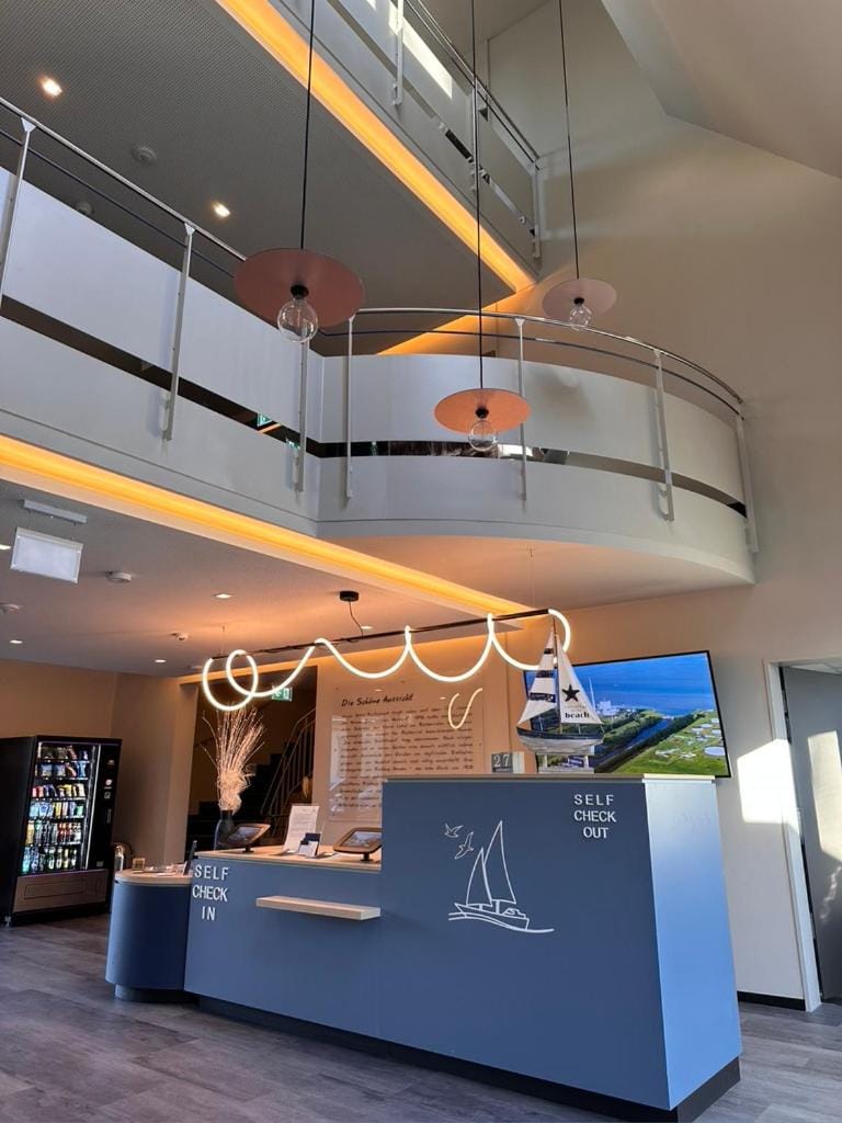 Hotel Schone Aussicht, Stilvoll modern, direkt am Rustersieler Hafen Hotel in Wilhelmshaven