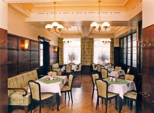 Hotel Merkur Garni Hotel in Zwickau