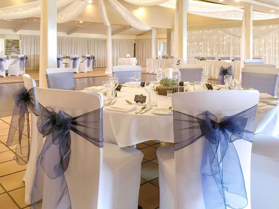 Mercure Hunter Valley Gardens Hotel in Rothbury