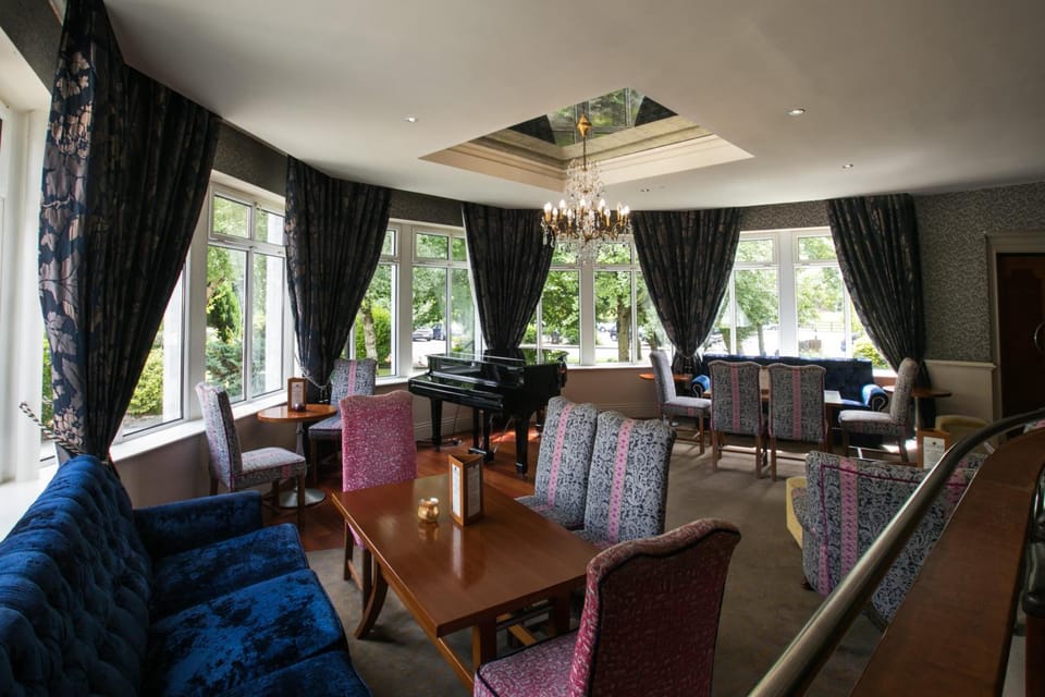 Fitzgeralds Woodlands House Hotel Hotel in County Limerick
