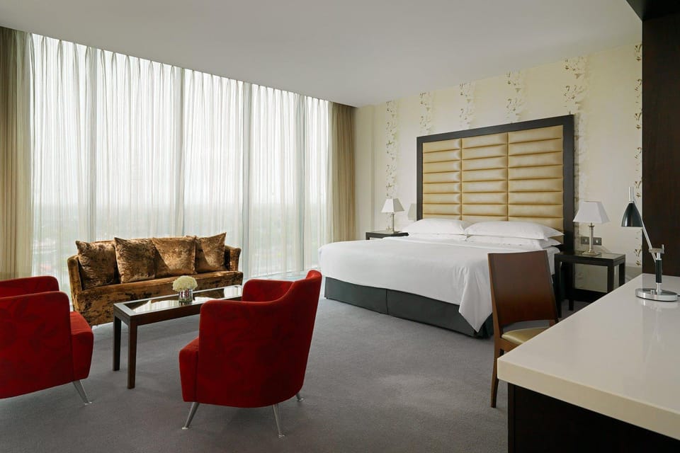 Suite room