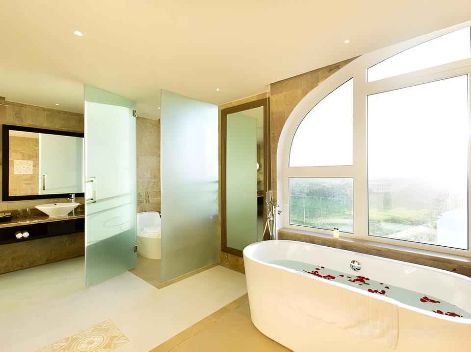 Lasenta Boutique Hotel Hoian Hotel in Hoi An