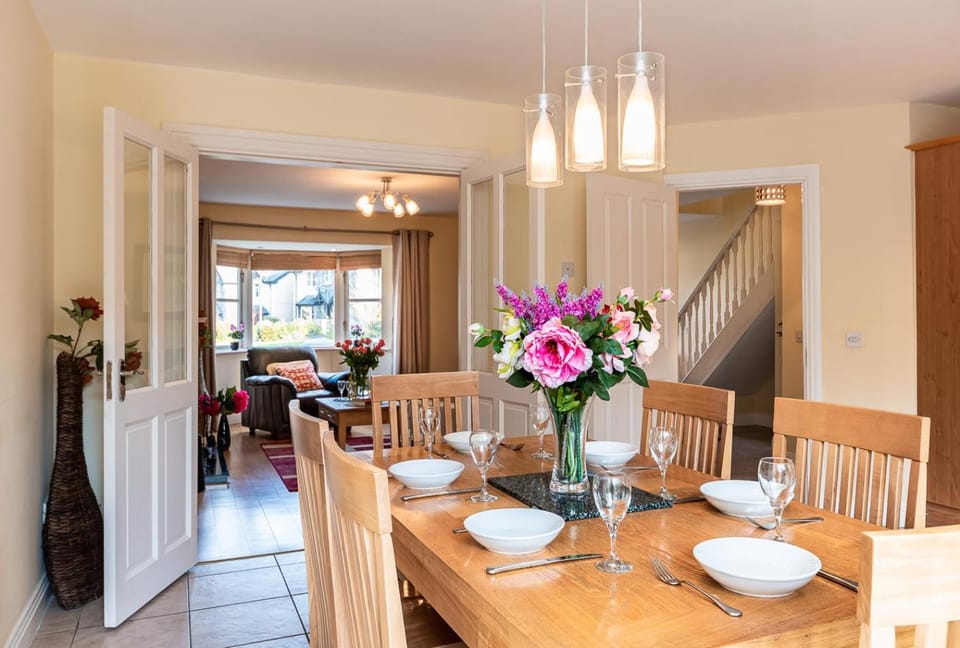 Foley's Guesthouse & Self Catering Holiday Homes Hotel in Kenmare