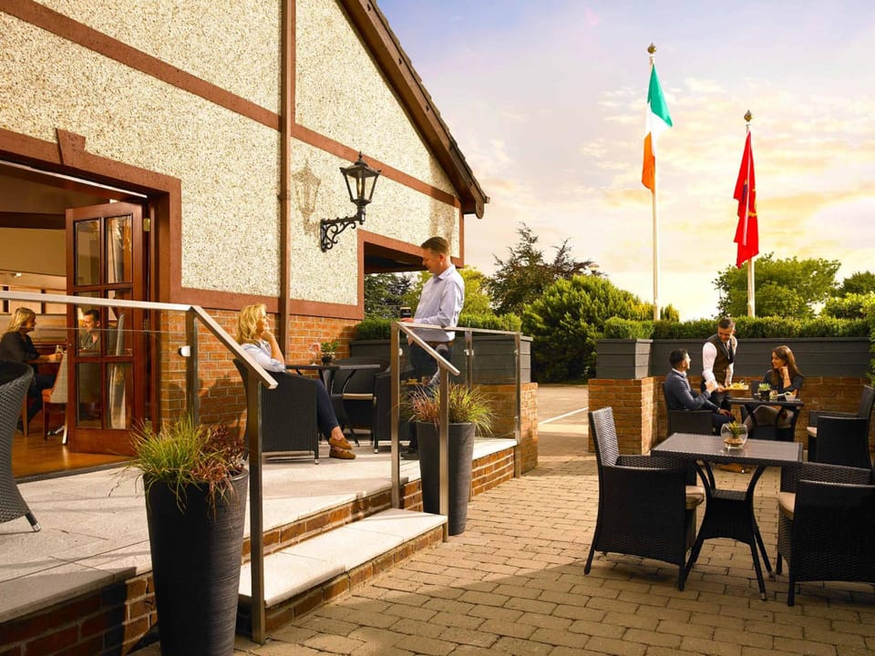 Kilmurry Lodge Hotel Hotel in County Limerick