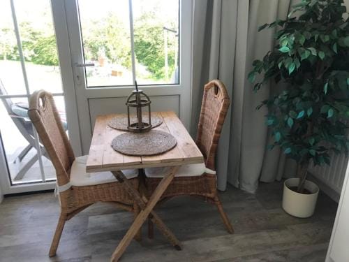 Luxe prive-kamer - studio in villa aan zee, Dishoek, vernieuwd Hotel in Koudekerke