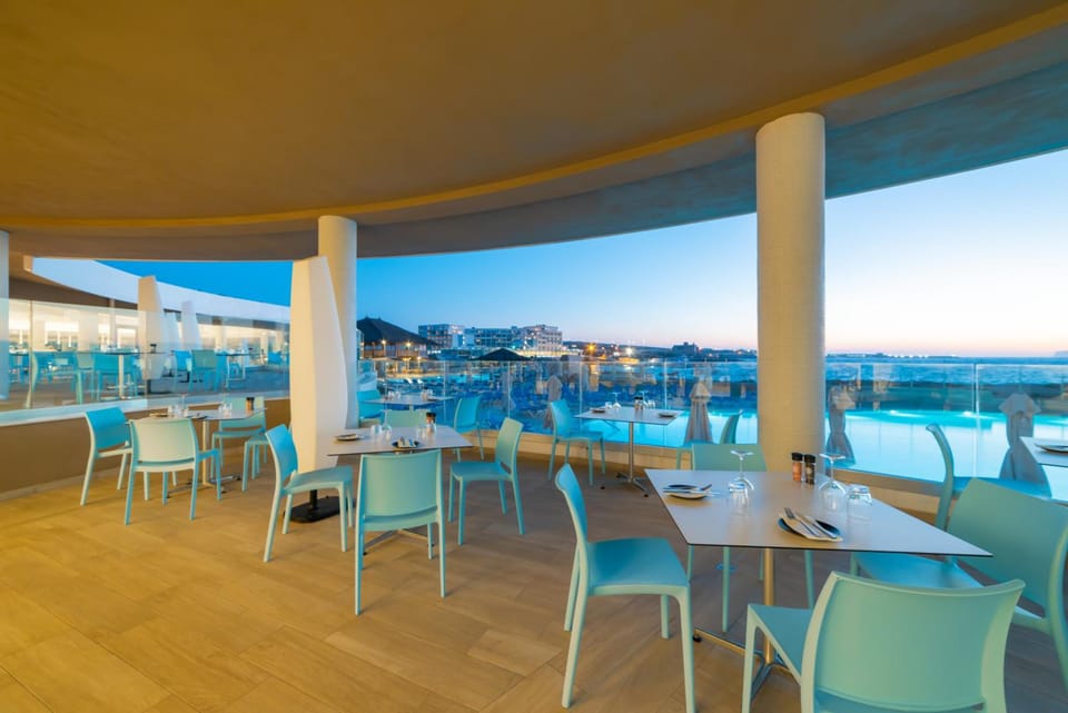 Ramla Bay Resort Hotel in Malta