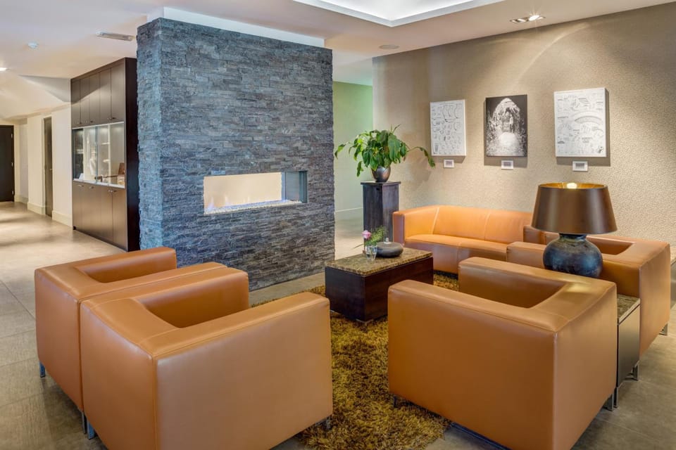 Bar/lounge