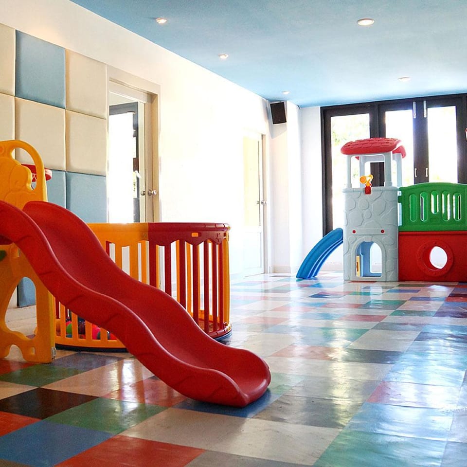 Villa Apsara Resort in Khuekkhak