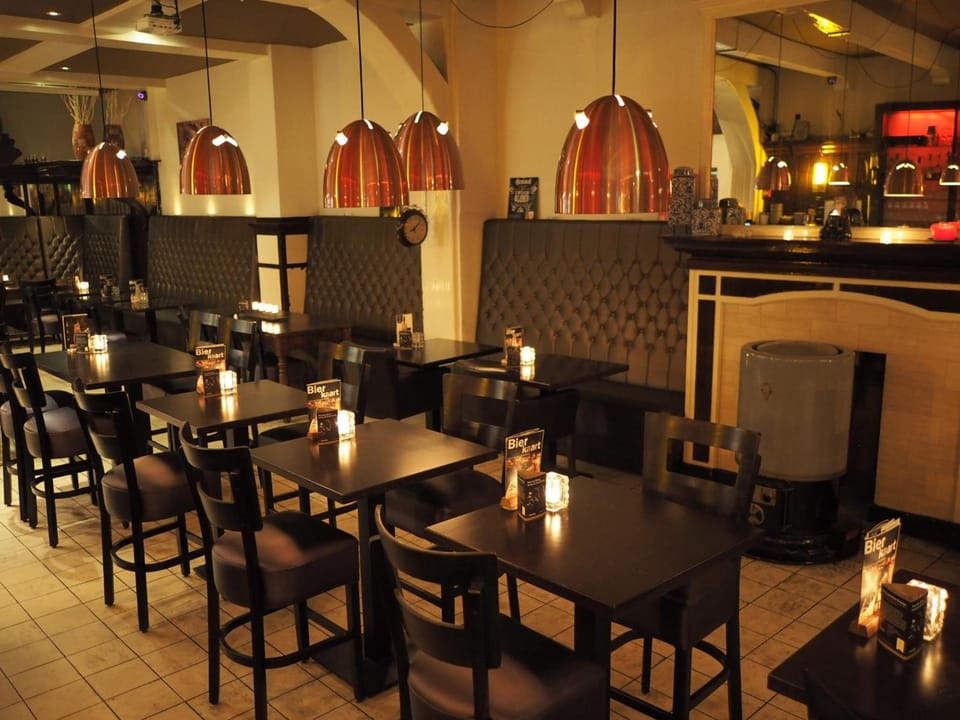 Bar/lounge
