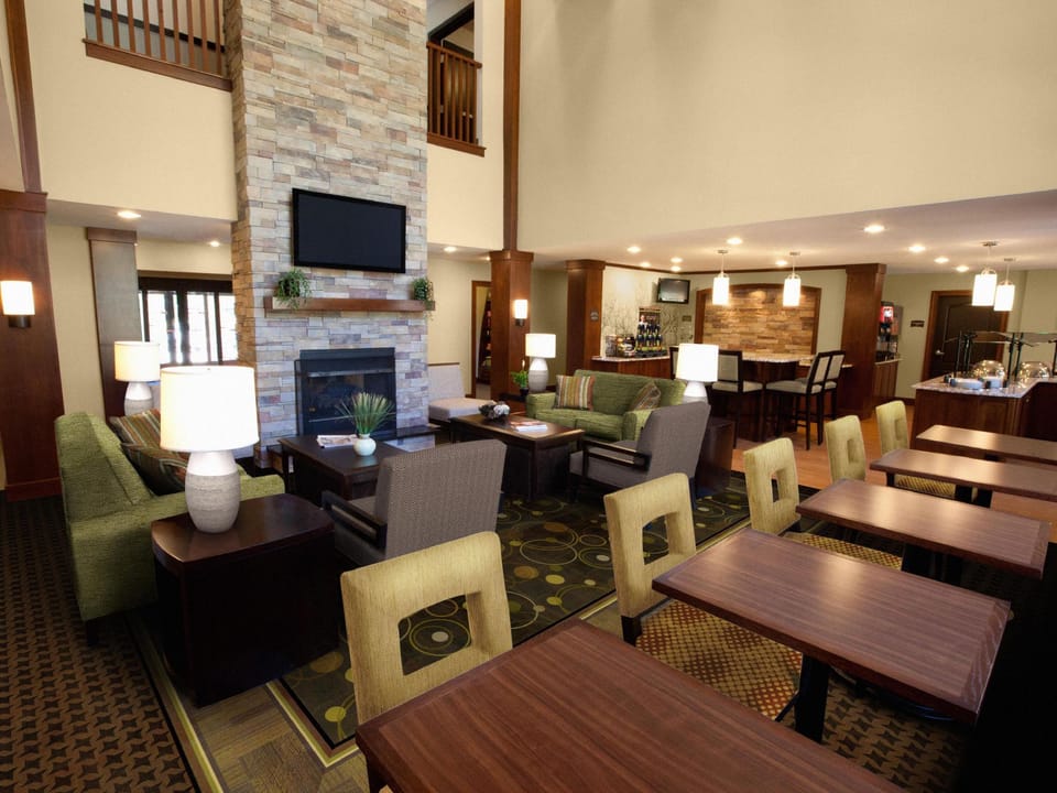 Staybridge Suites Toledo - Rossford - Perrtsburg By IHG Hotel in Ohio