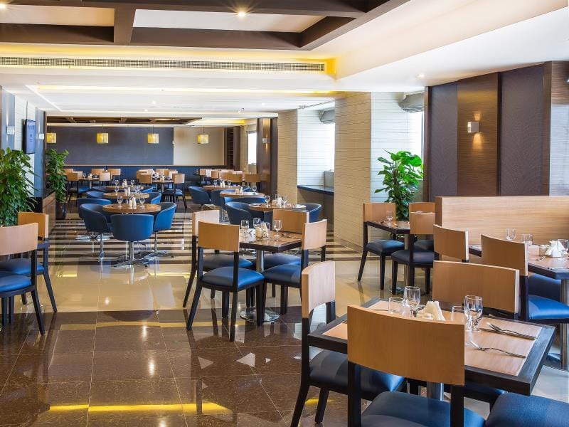 V Hotel Fujairah Hotel in Sharjah