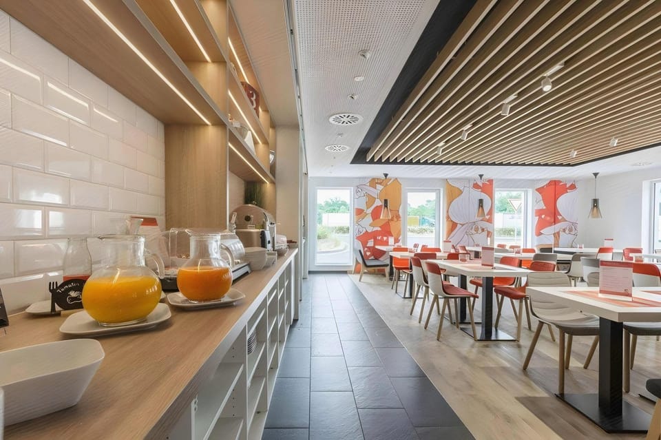 Serways Hotel Weisskirchen Nord  Hotel in Rodgau