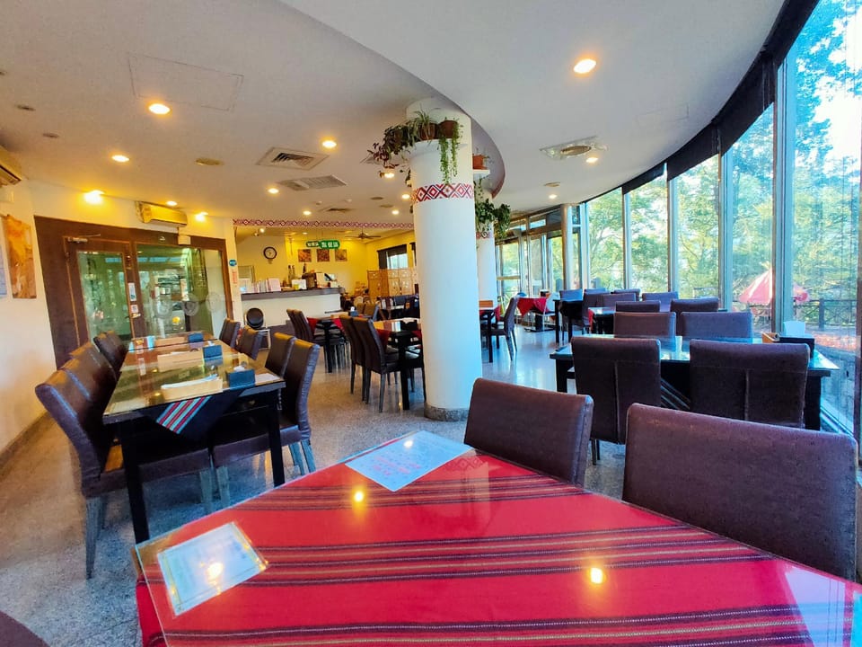 Coffee shop