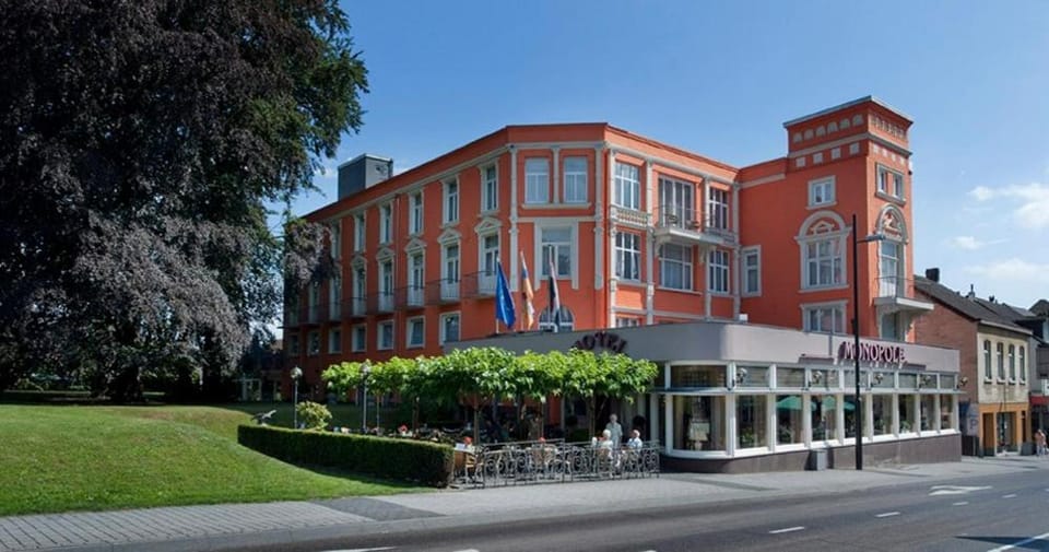 Grand Hotel Monopole Hotel in Limburg (province)