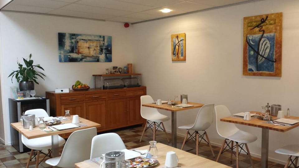 Hotel De Wilde Kriek Hotel in Limburg (province)