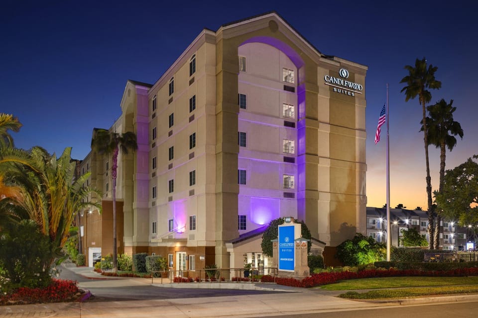 Candlewood Suites Anaheim - Resort Area By IHG Hotel in Garden Grove