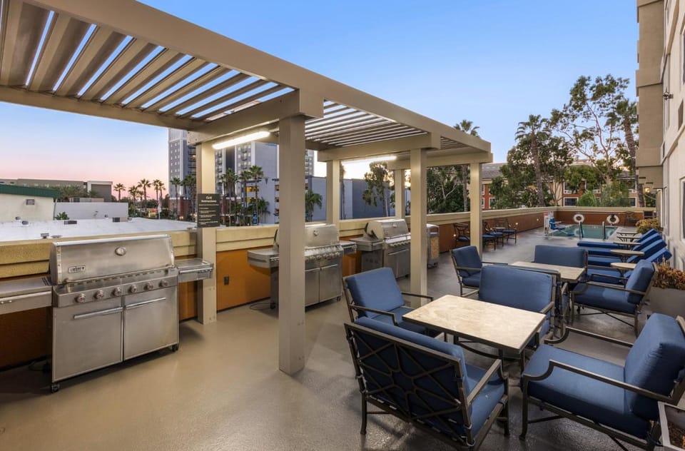 Candlewood Suites Anaheim - Resort Area By IHG Hotel in Garden Grove