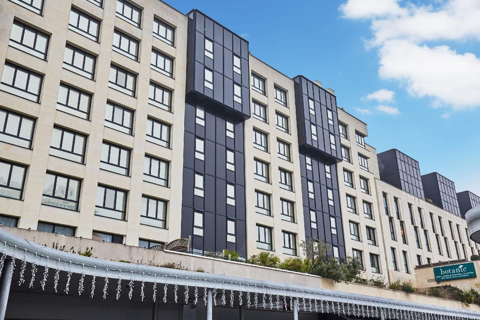 Appart'hôtel Odalys City Campus - Paris Rueil Malmaison  Apartment hotel in Chatou