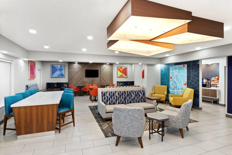 Holiday Inn Express Fremont By IHG Hotel in Jamestown Township