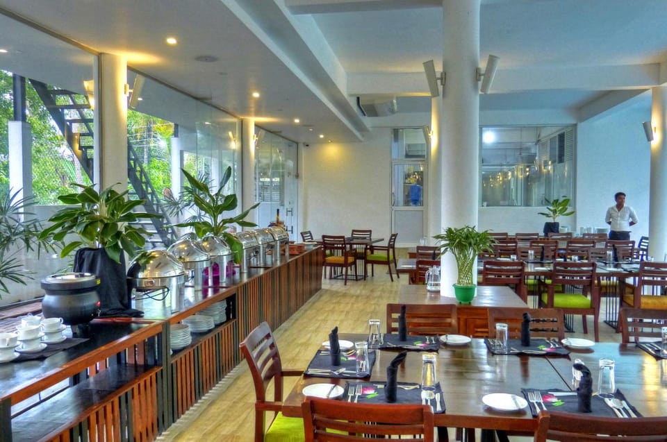 The Rain Tree Hotel Hotel in Southern Province