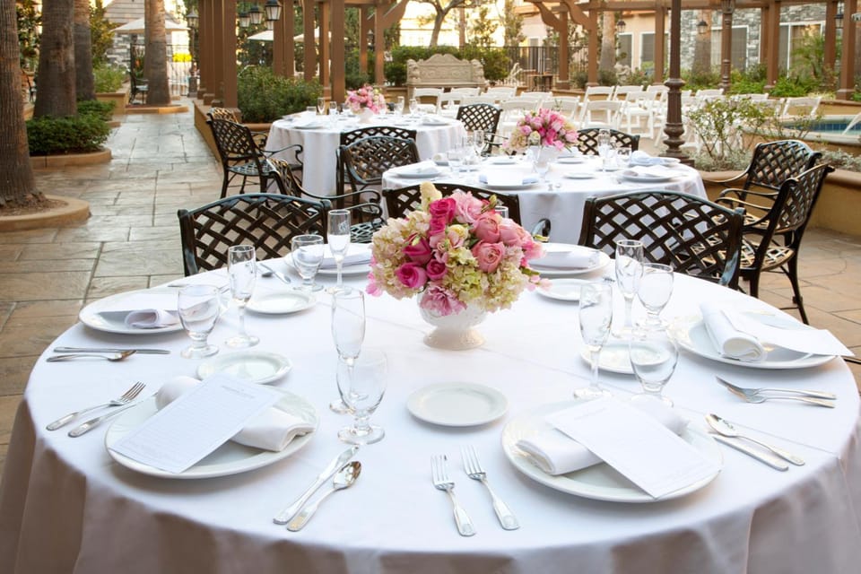 Banquet hall