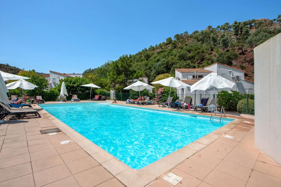 Comfort Aparthotel Mandelieu la Napoule Village Hotel in Mandelieu-La Napoule