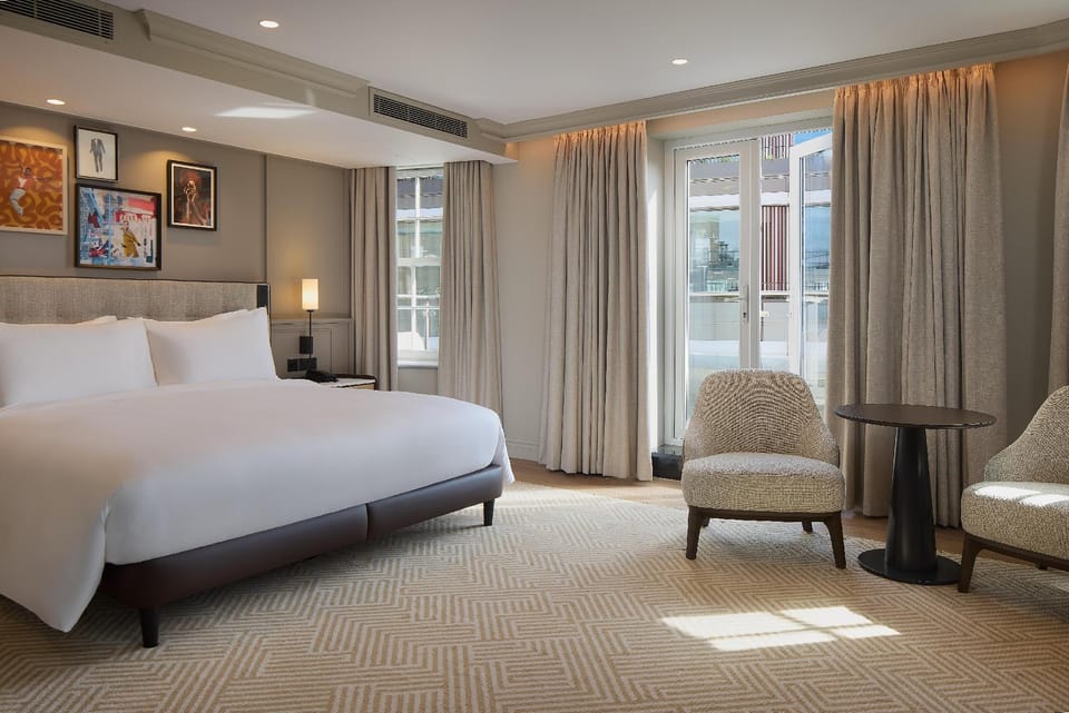 Suite room