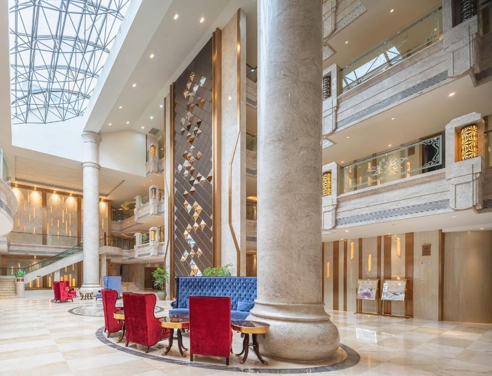 Golden Dragon Harbour Hotel Hotel in Sichuan