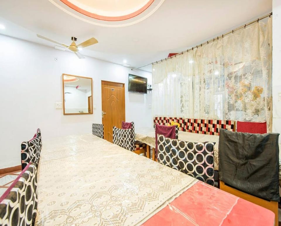 Airport Sky Inn Hotel in Jaipur